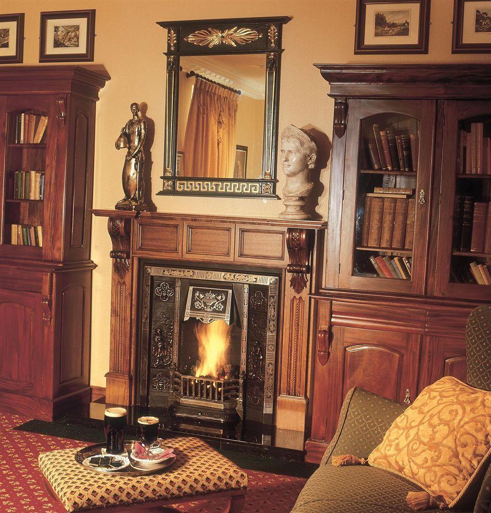 Seven Oaks Hotel Карлоу Екстериор снимка